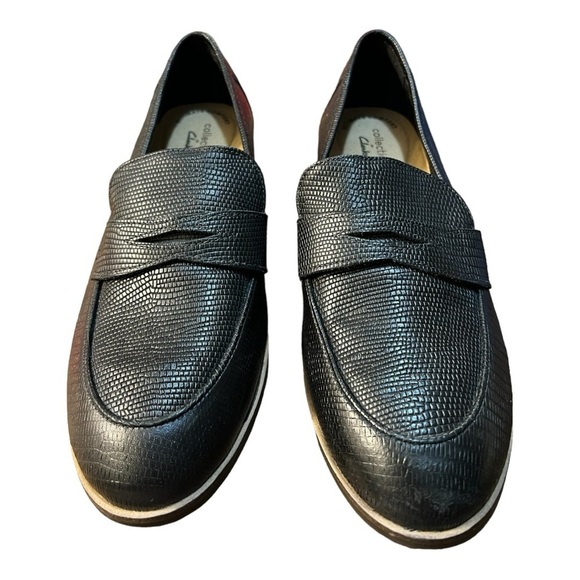 Clarks Women's Trish Rose Loafer, Black, Size 7.5W - Picture 1 of 10